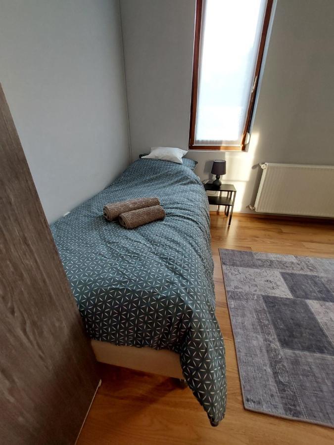 Csaladbarat Vendeglak Szegedi Maganszallashely 9 Fo Reszere, Nagycsaladok Es Barati Tarsasagok Reszere Экстерьер фото